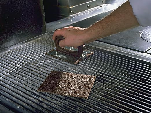 3M Scotch-Brite Heavy Duty Griddle Pad 82, 4.5 in x 5.5 in, 4 Box/Case - Image 4