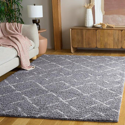 SAFAVIEH Arizona Shag Collection Area Rug - 5'1" x 7'6", Grey & Ivory, Moroccan Boho Design, Non-Shedding & Easy to Clean, Ideal for Living Room, Bedroom, Dining Space (ASG743G)