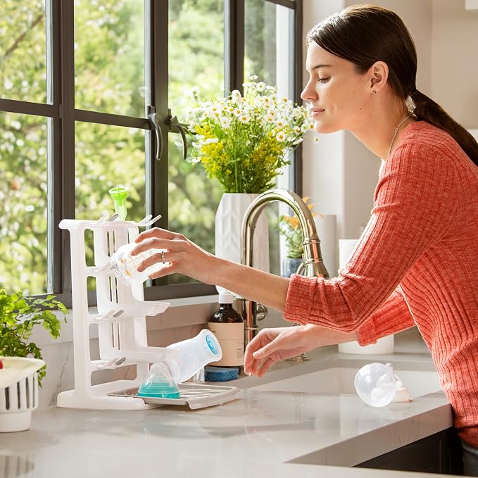 Munchkin® Tidy Dry™ Space Saving Vertical Bottle Drying Rack - Image 4
