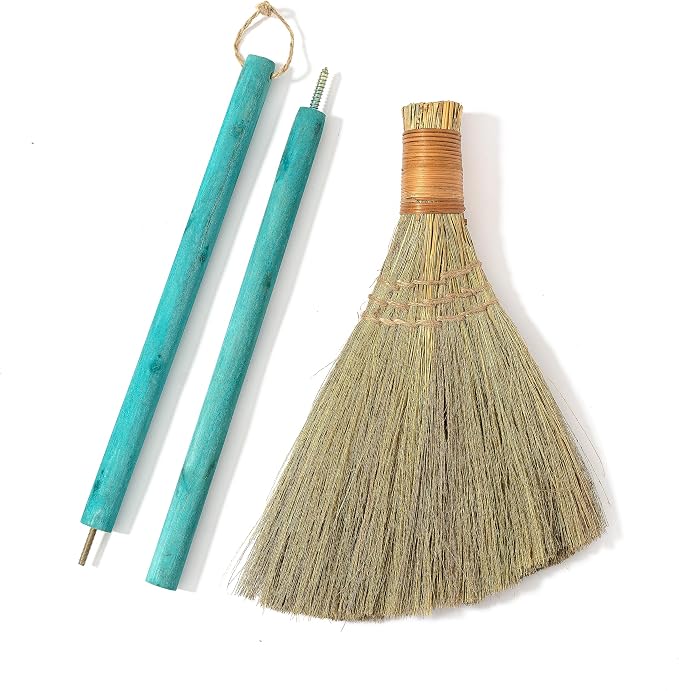 Vietnamese Straw Soft Broom - Image 3