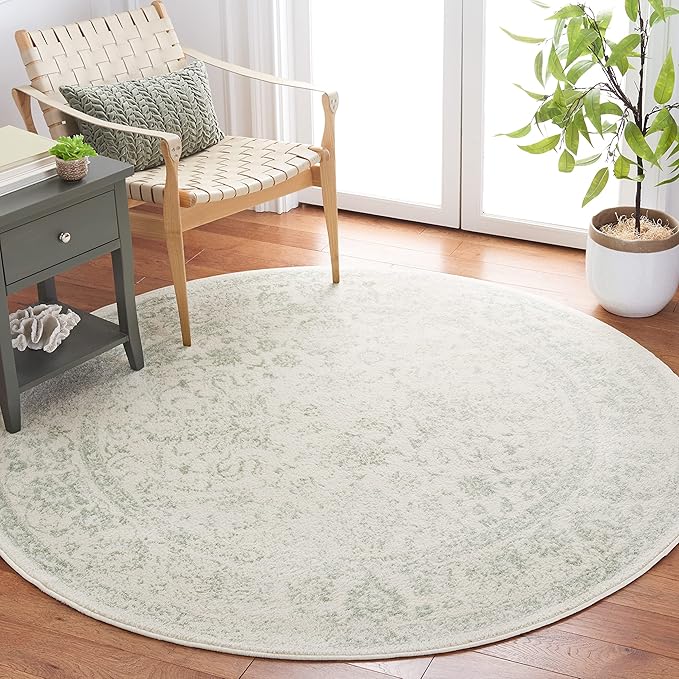 SAFAVIEH Adirondack Collection Area Rug - 4' Round, Ivory & Sage, Distressed Vintage Floral Design, Non-Shedding & Easy to Clean, Ideal for Living Room, Bedroom, Dining Space (ADR109V)