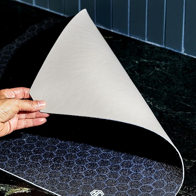 HexClad 2-Piece Dish Drying Mat Set Made of Absorbent Fabric that Holds up to - Image 5