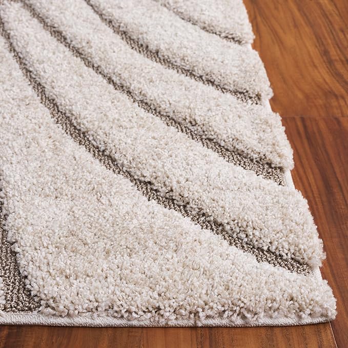 SAFAVIEH Florida Shag Collection Area Rug - 6'7" Square, Cream & Beige, Non-Shedding & Easy Care, 1.2-inch Thick Ideal for High Traffic Areas in Living Room, Bedroom (SG471-1113)