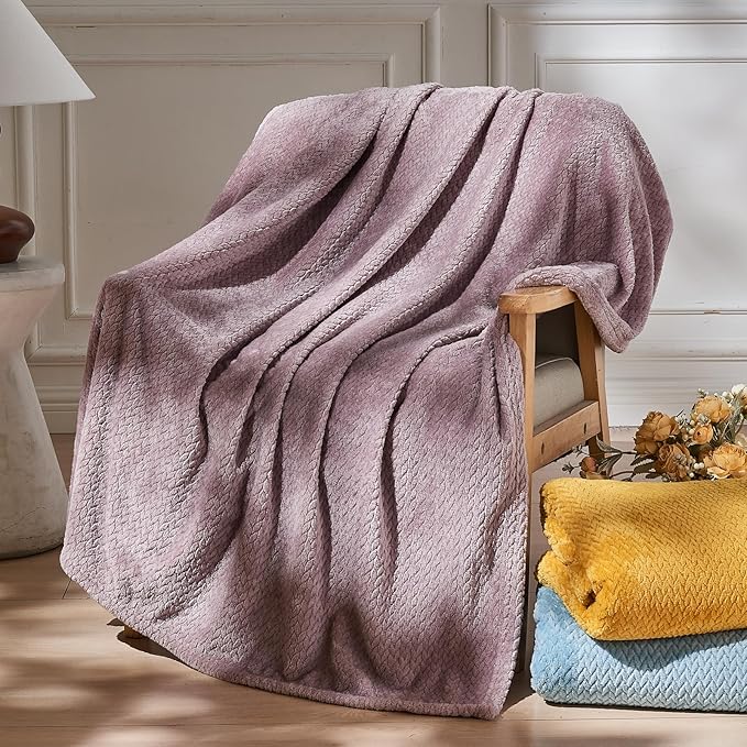 NEWCOSPLAY Super Soft King Blanket Light Purple Premium Silky Flannel Fleece Leaves Pattern Lightweight Bed Blanket All Season Use (Light Purple, King(90"x110"))
