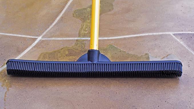 FURemover PRO Pet Hair Rubber Broom - Image 6