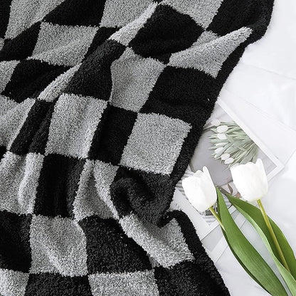 WRENSONGE Checkered Throw Blanket, Black Grey Checkered Soft Cozy Fluffy Warm Hand Made Throw Blankets for Couch, Sofa, Chair, Bed, Picnic,Travel Lightweight Bed Blankets for Men