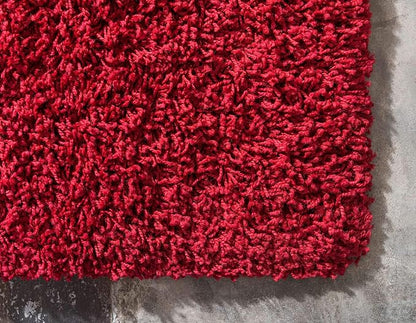 Unique Loom Solid Shag Collection Area Rug (4' 1" x 6' 1" Rectangle, Cherry Red)