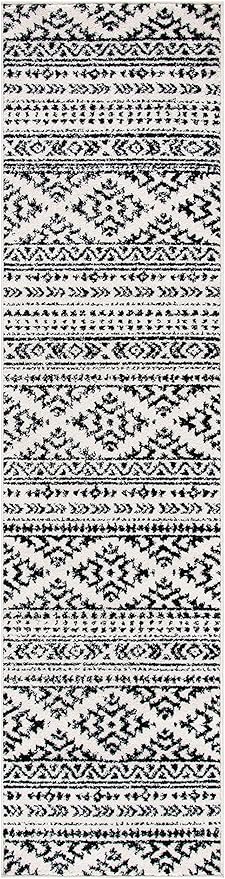 SAFAVIEH Tulum Collection Runner Rug - 2' x 7', Ivory & Black, Moroccan Boho Tribal Design, Non-Shedding & Easy to Clean, Ideal for Living Room, Hallway, Foyer, Entryway, Bedroom (TUL272B)