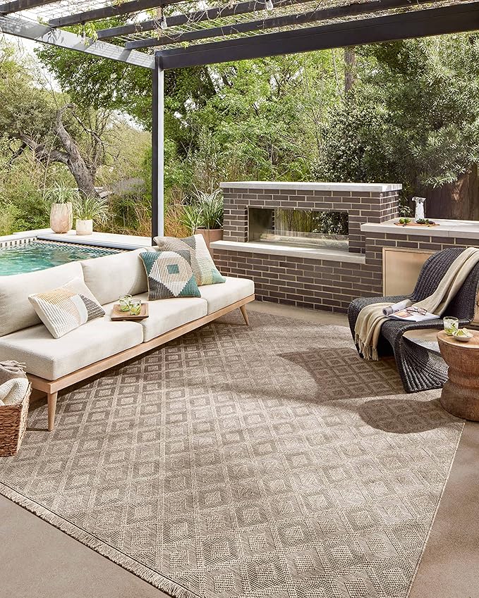 Loloi Dawn Collection Indoor/Outdoor DAW-07 Light Brown 8'-10" x 12'-2" Area Rug
