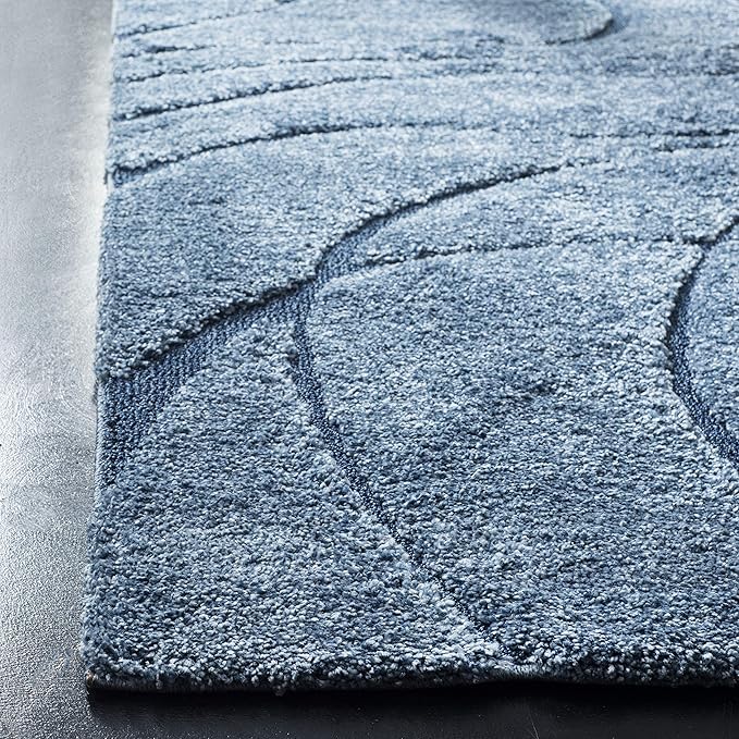 SAFAVIEH Florida Shag Collection Accent Rug - 3'3" x 5'3", Light Blue & Blue, Non-Shedding & Easy Care, 1.2-inch Thick Ideal for High Traffic Areas in Entryway, Living Room, Bedroom (SG471-6065)