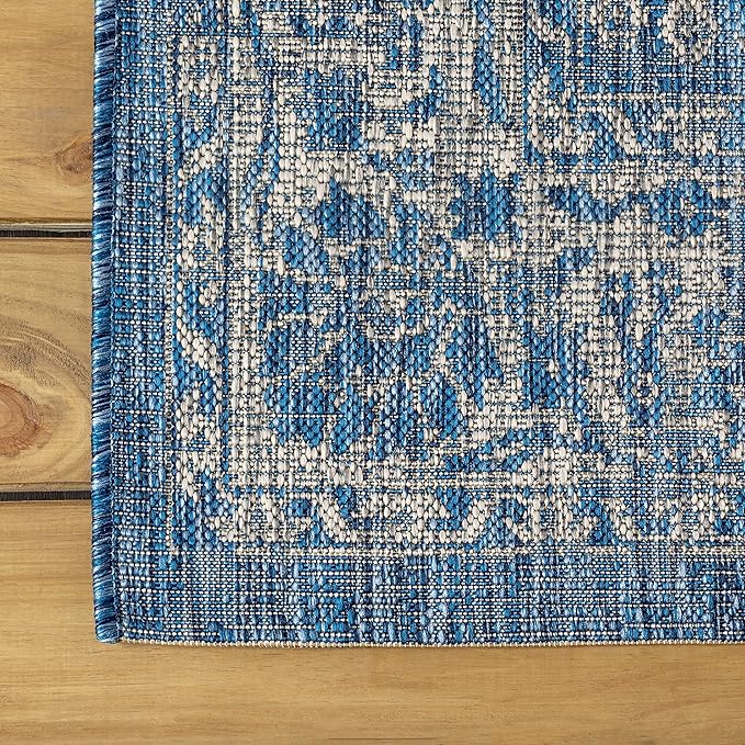 JONATHAN Y Weave Floral Indoor Outdoor Square Area Rug 3X3 Navy/Gray, Tela Bohemian Textured for Backyard, Patio, Porch, Easy-Cleaning, High Traffic, Pet-Friendly, Non-Shedding (SMB100B-3SQ)