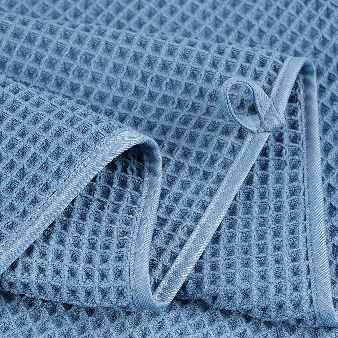 POLYTE Microfiber Oversize Quick Dry Lint Free Bath Towel, 60 x 30 in, 4 Pack - Image 2