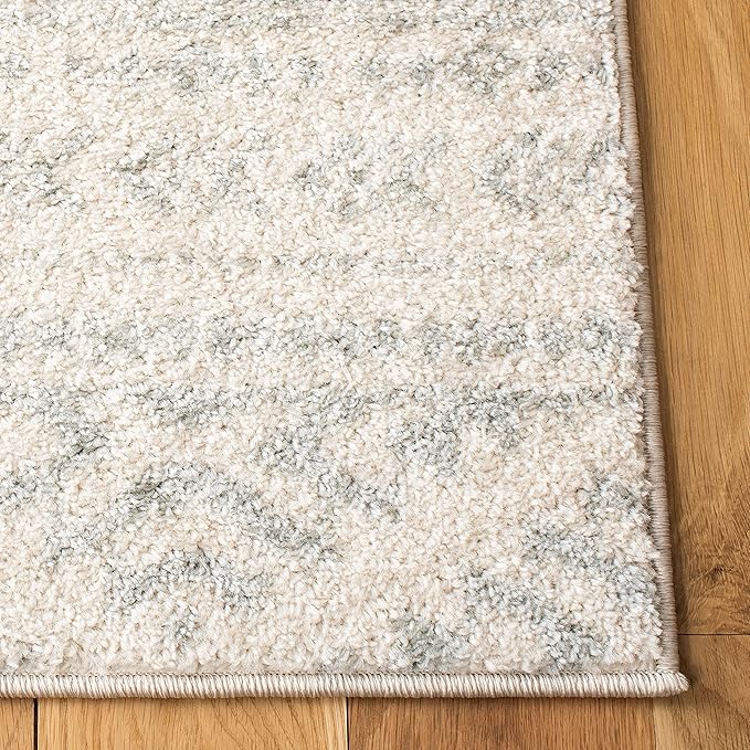 SAFAVIEH Area Rug 8x10 - Tulum Collection - Large - Ivory & Light Grey, Moroccan Boho Tribal Design, Non-Shedding & Easy to Clean, Ideal for Living Room, Bedroom, Dining Space (TUL272G)