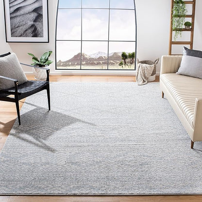 SAFAVIEH Tulum Collection Area Rug - 8' Square, Light Grey & Ivory, Moroccan Boho Tribal Design, Non-Shedding & Easy to Clean, Ideal for Living Room, Bedroom, Dining Space (TUL272F)