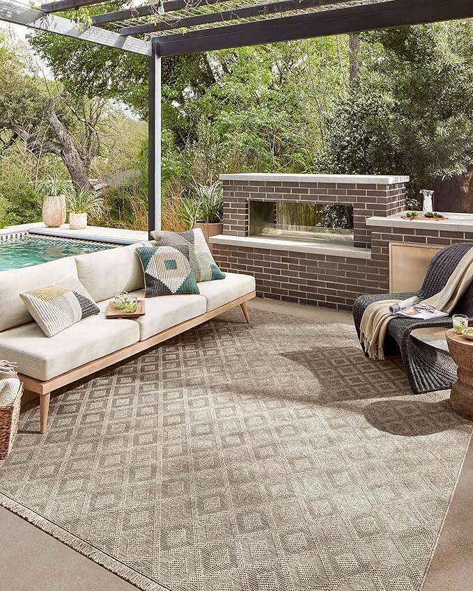 Loloi Dawn Collection Indoor/Outdoor DAW-07 Light Brown 8'-10" x 12'-2" Area Rug