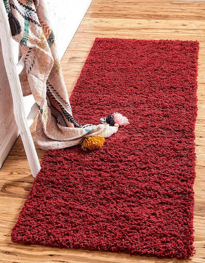Unique Loom Solid Shag Collection Area Rug (2' 2" x 6' 7" Runner, Cherry Red)